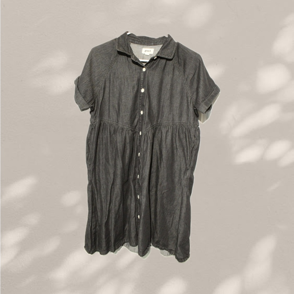 100% organic cotton Gray Button-Up Dress